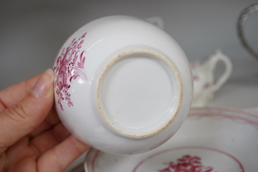 Seven pieces of 18th century New Hall porcelain including jugs, tea bowls, etc.